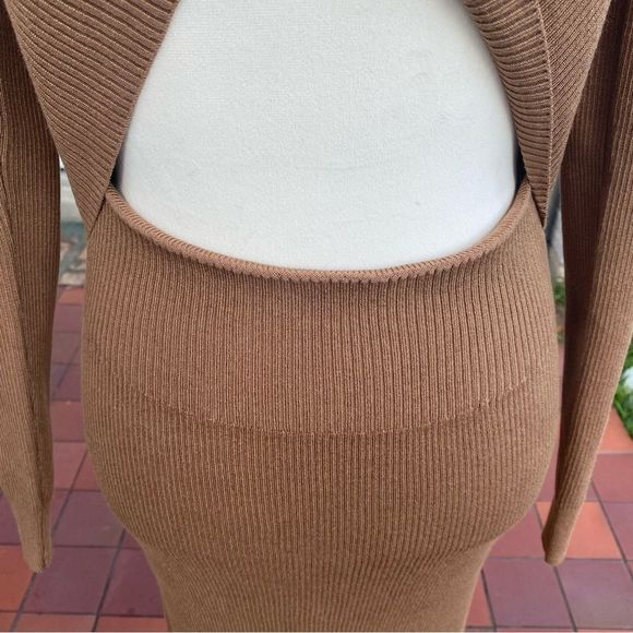 House Of Harlow 1960 Cutout Midi Dress size M - Picture 4 of 7